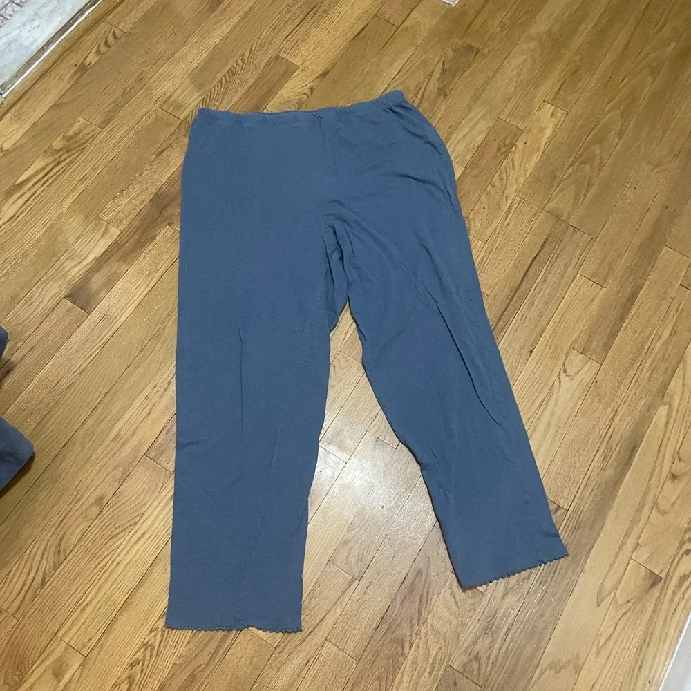 Eileen Fisher eileen fisher